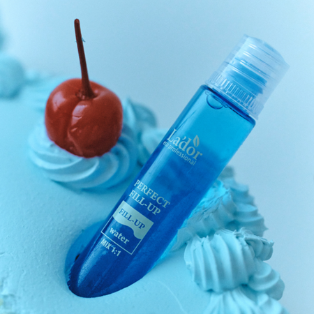 LADOR - Perfect Hair Fill-Up - Odbudowująca Kuracja do Włosów, 13ml x 10 ampułek