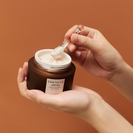 SKIN1004 - Madagascar Centella Probio-CICA Enrich Cream - 15ml - Intensywnie Regenerujący Krem z Probiotykami